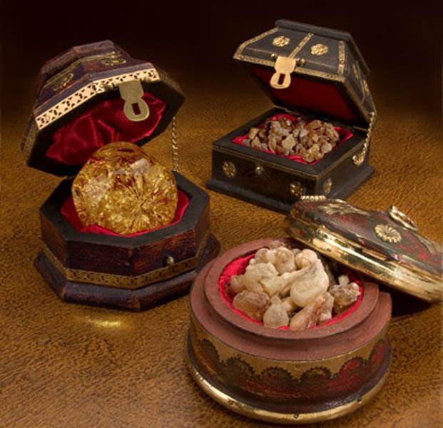 The Healing Powers of Frankincense and Myrrh - Gifts of the Magi